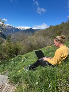 Workation: Yes or No?